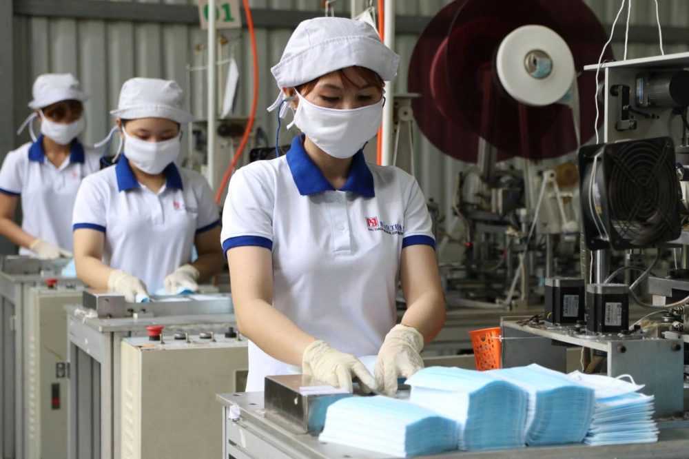 Bộ Công Thương: Khẩu trang không thiếu, bảo đảm cho công tác chống dịch COVID-19
